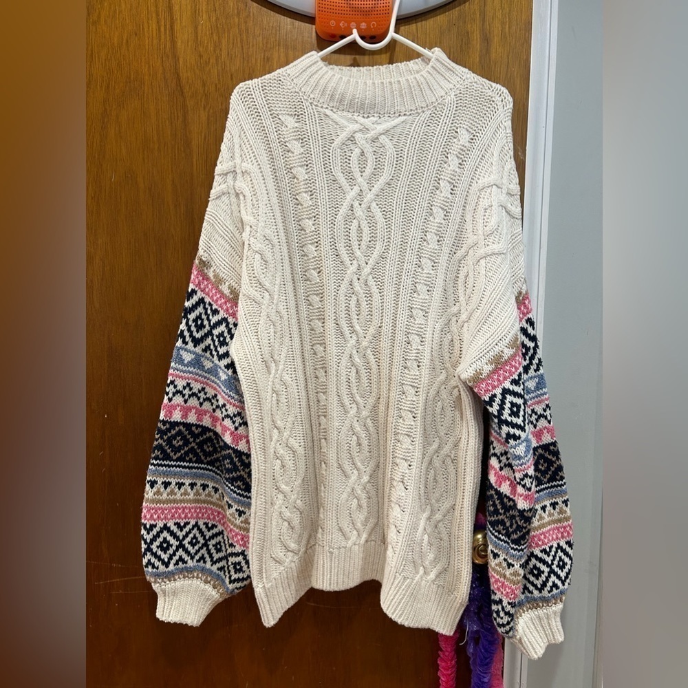 Forever 21 Sweater Large White stretchy Balloon Sleeves Chunky Knit